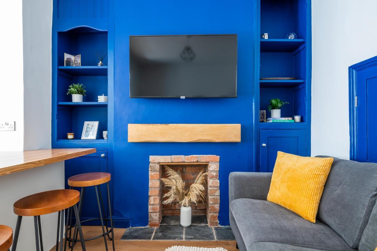 Stylish, Centrally Located Terrace - Pass The Key ヨーク エクステリア 写真